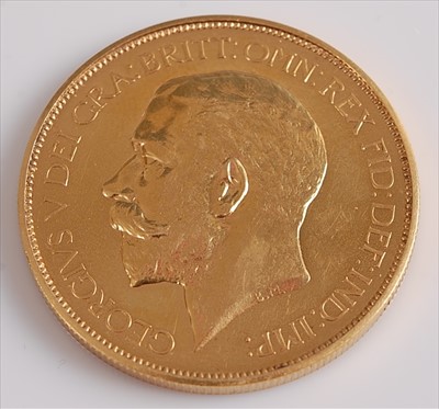Lot 269 - Great Britain, 1911 gold proof five pound coin