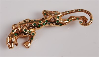 Lot 1190 - A yellow metal three-dimensional leopard...