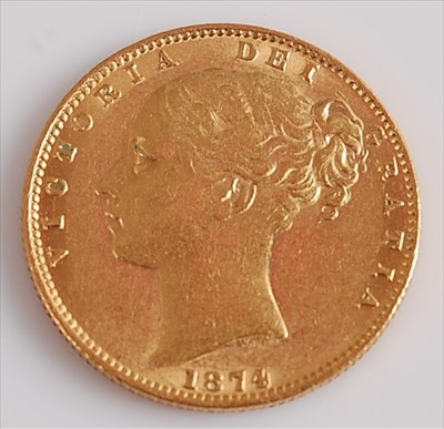 Lot 285 - Great Britain, 1874 gold full sovereign