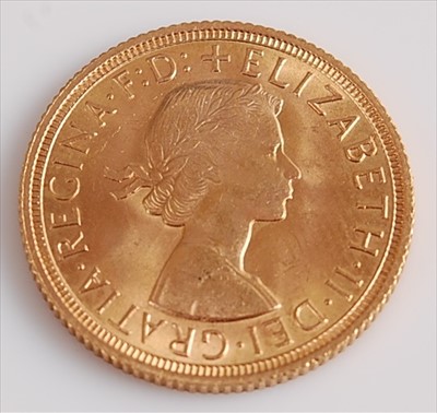 Lot 365 - Great Britain, 1962 gold full sovereign