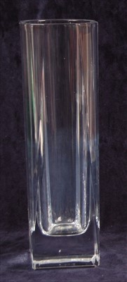 Lot 74 - A circa 1970s Baccarat heavy moulded clear...