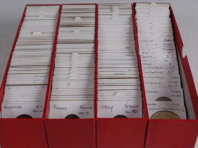 Lot 124 - World coins, a large collection of mainly 20th century coins
