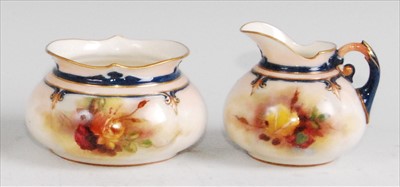 Lot 1088 - A Royal Worcester Hadley ware sugar bowl with...