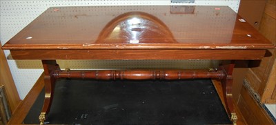 Lot 1129 - A reproduction mahogany coffee table