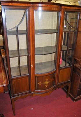 Lot 1169 - An Edwardian mahogany and satinwood inlaid...