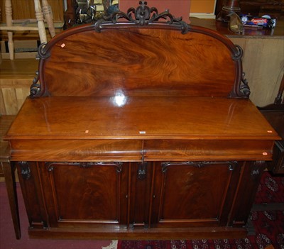 Lot 1332 - A mid-Victorian mahogany and flame mahogany...