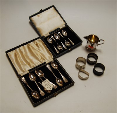 Lot 255 - A small George V silver cream jug having a...