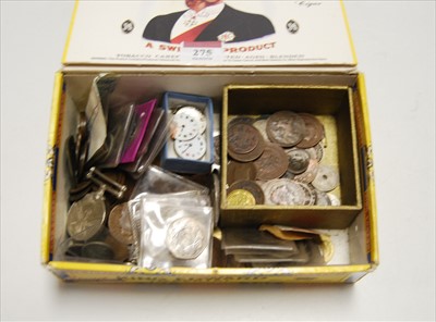 Lot 275 - A collection of miscellaneous British and...