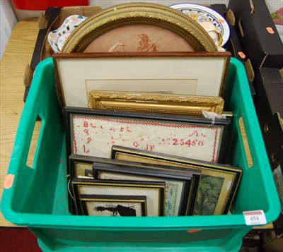 Lot 454 - A collection of mixed pictures, prints, and...