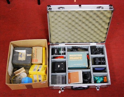 Lot 492 - A quantity of photography and micro slide...