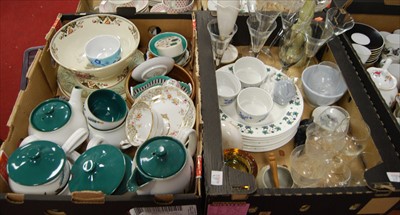 Lot 431 - Two boxes containing mixed glassware and...
