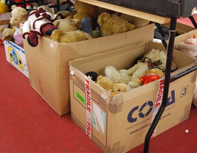 Lot 449 - Three boxes of miscellaneous children's soft...