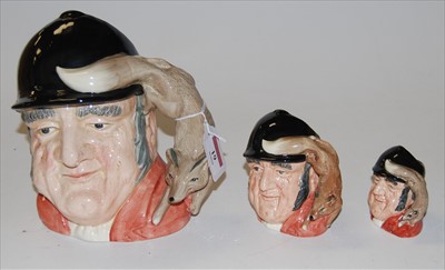 Lot 19 - A graduated set of three Royal Doulton...
