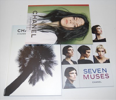 Lot 51 - A box of assorted fashion catalogues, to...