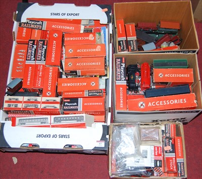 Lot 57 - A large collection of Playcraft Railways 00...