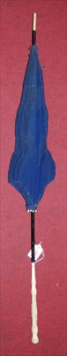 Lot 72 - An early 20th century lady's parasol, having a...