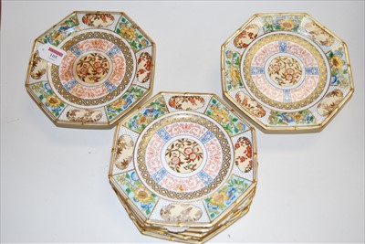 Lot 105 - A 19th century Wedgwood part dessert service,...