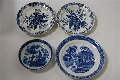Lot 163 - An 18th century Worcester bowl, underglaze...