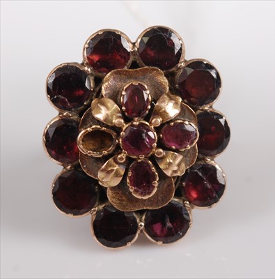 Lot 371 - A late Victorian 9ct gold and amethyst set...