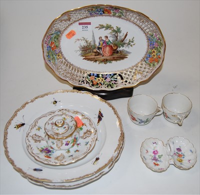 Lot 235 - An early 20th century Dresden bowl, of pierced...