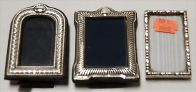 Lot 259 - A modern silver mounted easel photograph frame,...