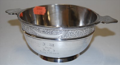 Lot 290 - A George V silver porringer, having floral...
