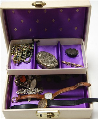 Lot 277 - A small jewellery box and sundry costume to...