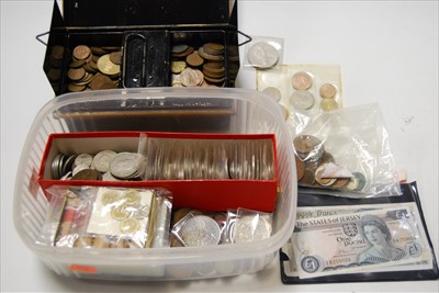Lot 284 - A box of assorted principally modern issue...