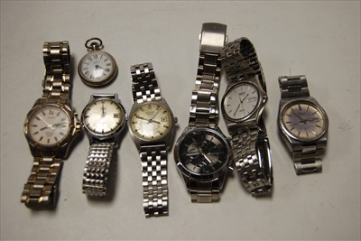 Lot 285 - A quantity of fashion watches to include Seiko,...