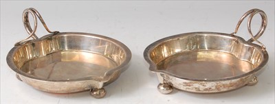 Lot 140 - A pair of Art Nouveau silver sauceboats by...