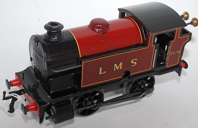 Lot 337 - 1947-54 Hornby 101 clockwork tank loco 0-4-0...