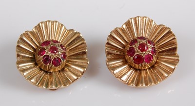 Lot 415 - A pair of yellow metal Marguerite style...