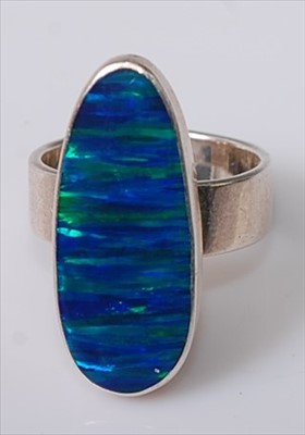 Lot 408 - A contemporary silver and opal doublet(?) set...