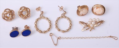 Lot 437 - A pair of 9ct gold wirework ear studs;...