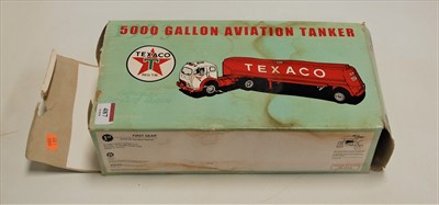 Lot 487 - A First Gear 1:34 scale model of a 5000 gallon...