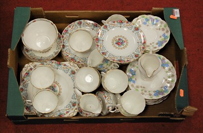 Lot 538 - A Tuscan fine English bone china part tea...
