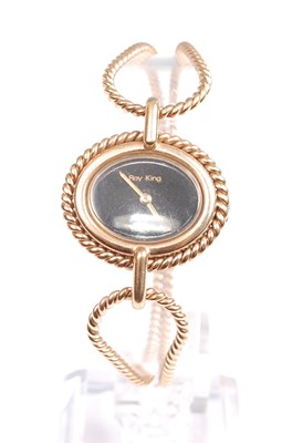 Lot 2057 - A 9ct yellow gold Roy King seventeen jewel...