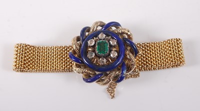 Lot 2117 - A yellow metal bracelet, featuring a centre...