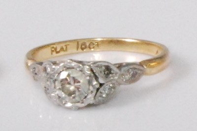 Lot 2243 - An 18ct gold and platinum diamond solitaire...