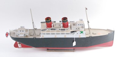 Lot 30 - A scratch built two funnel liner 'Constance',...