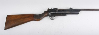 Lot 229 - A Webley Service Air Rifle