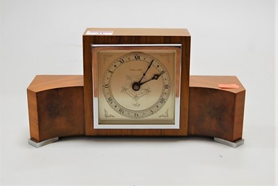 Lot 41 - An Art Deco Elliot walnut and figured walnut...