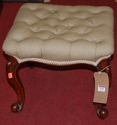 Lot 1257 - A 19th century mahogany framed and buttoned...