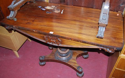 Lot 1400 - An early Victorian rosewood round cornered...