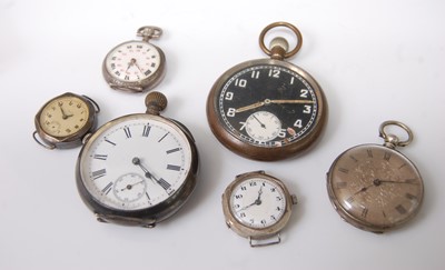 Lot 409 - An early 20th century gent's silver cased open...