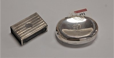 Lot 491 - An Edwardian silver pocket snuff-box, of squat...