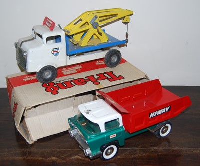 Lot 1501 - A Triang Lines Brothers Ltd large scale...