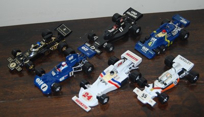 Lot 1516 - A collection of loose Corgi Toys Formula 1...