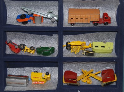 Lot 1527 - A collection of various loose Matchbox and...