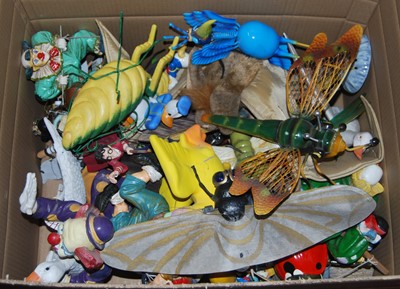 Lot 1532 - A collection of various model collectables, to...
